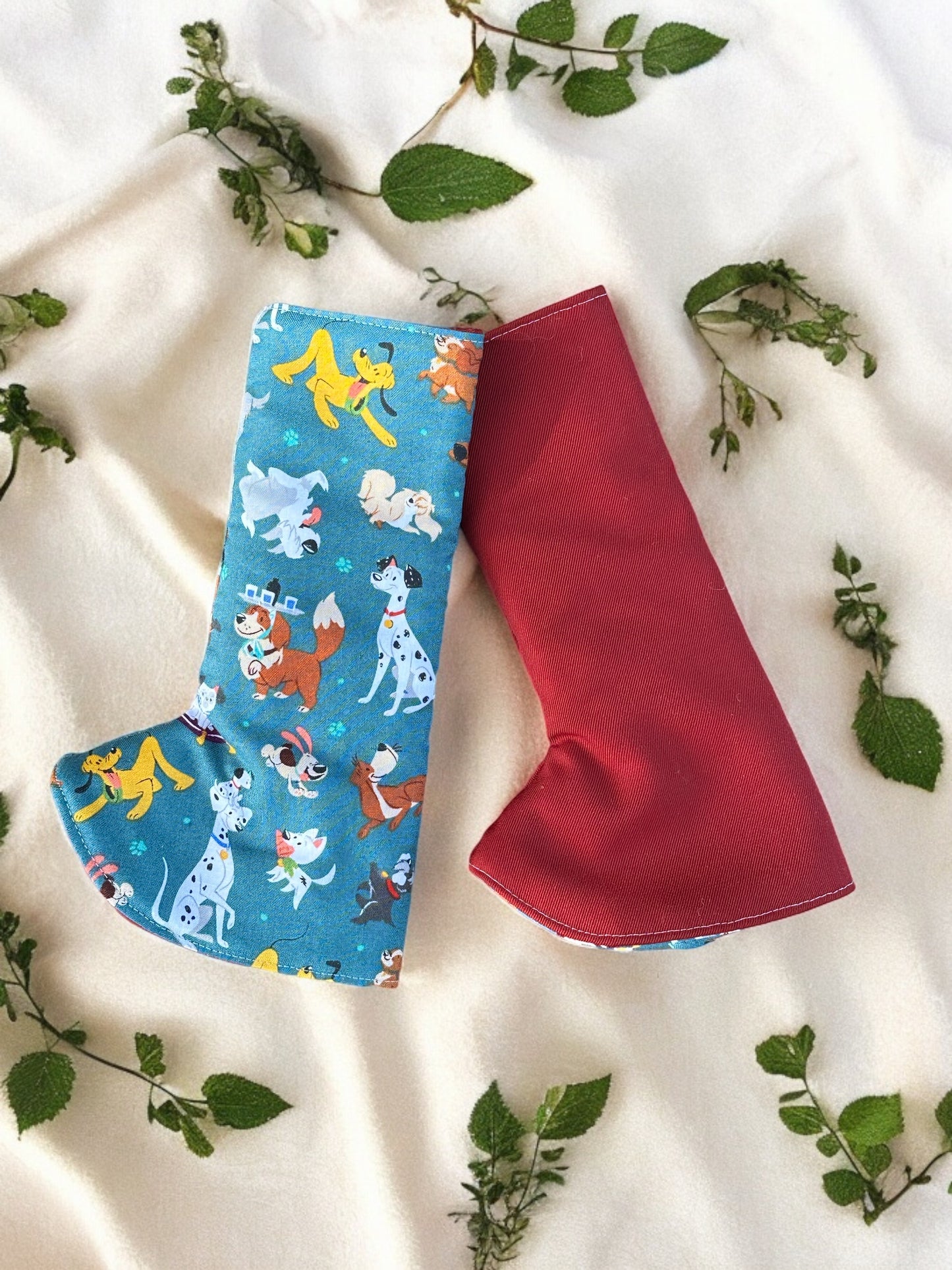 Disney Dogs Reversible Suck Pads