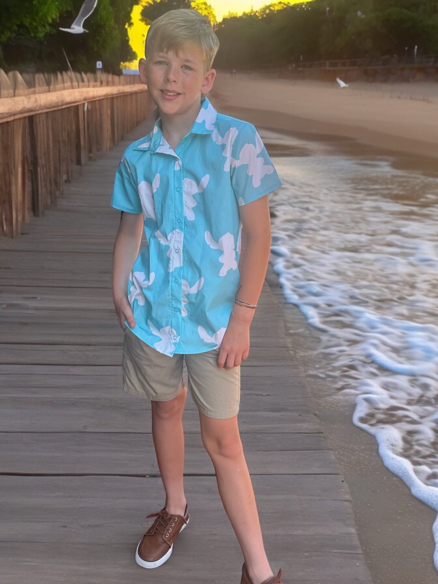 Stitch Boy’s Button down shirt sz 12