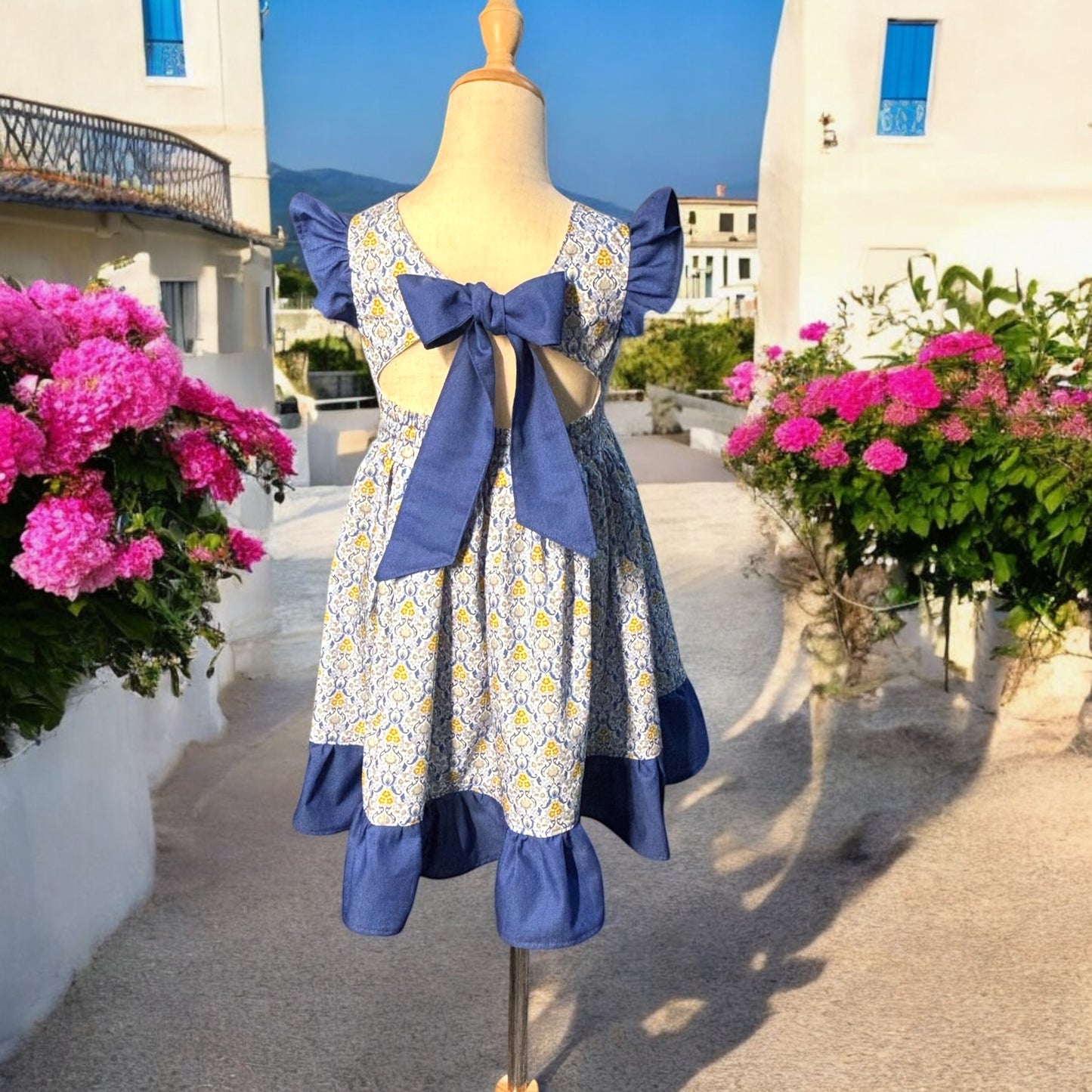 Vietri Italian style dress, custom ordered, size 6