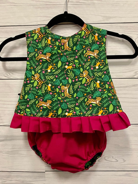 Reversible 2 piece outfit size 2T